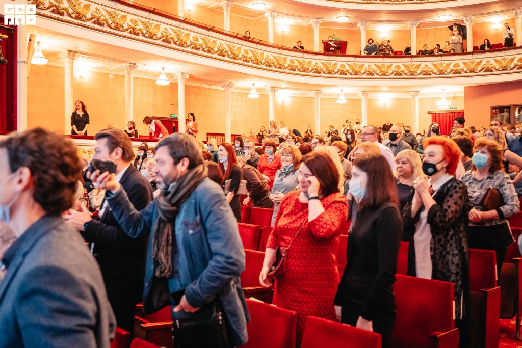 Тверской театр драмы представил праздничную программу «Из века в век»